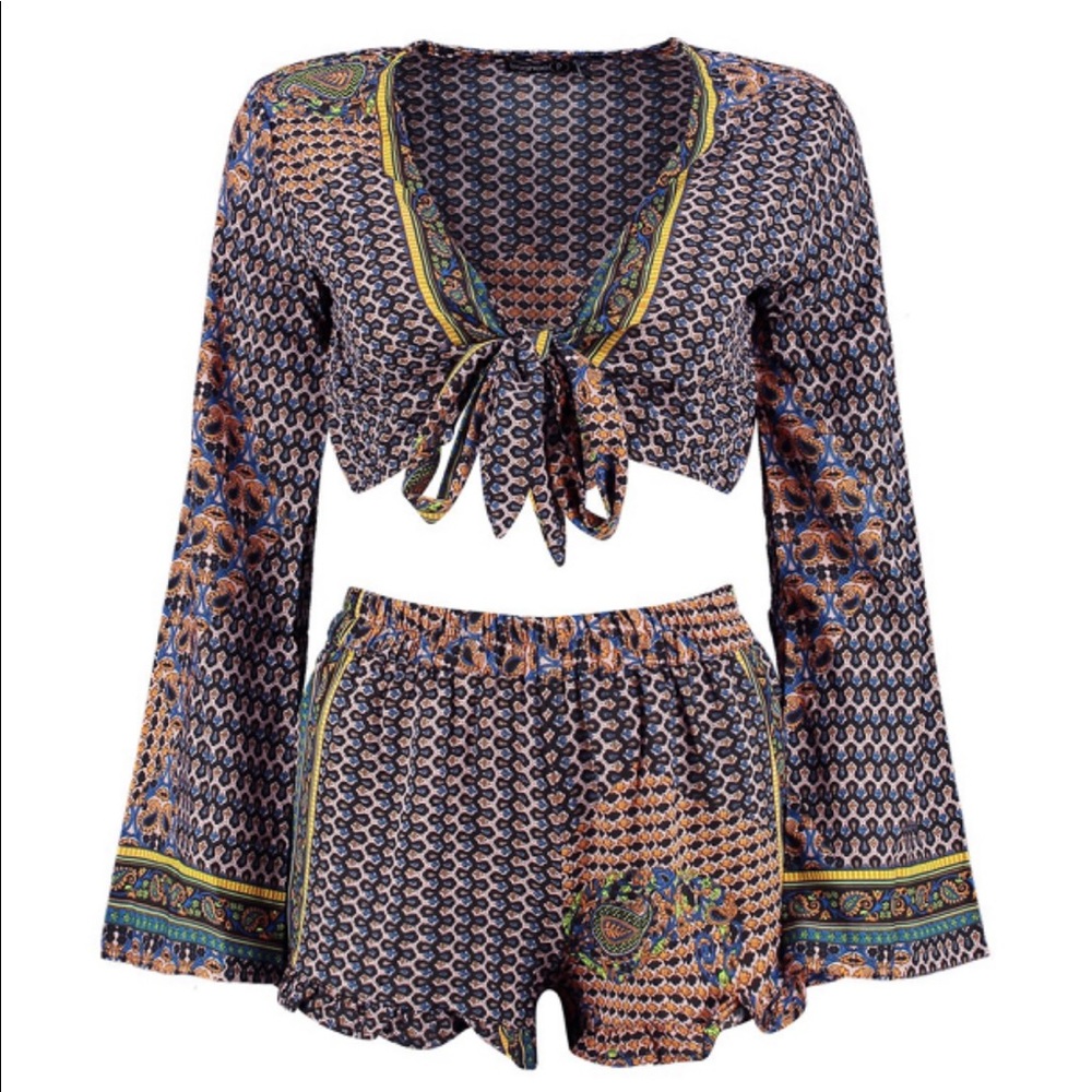 Petite Coord-Set/Short Set - Picture 3 of 3